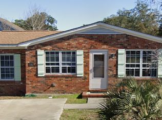 146 NW 12th St, Oak Island, NC 28465
