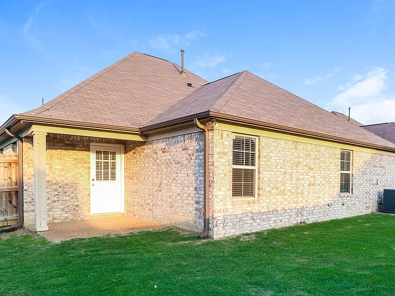 1089 Carib Loop W — Photo 16