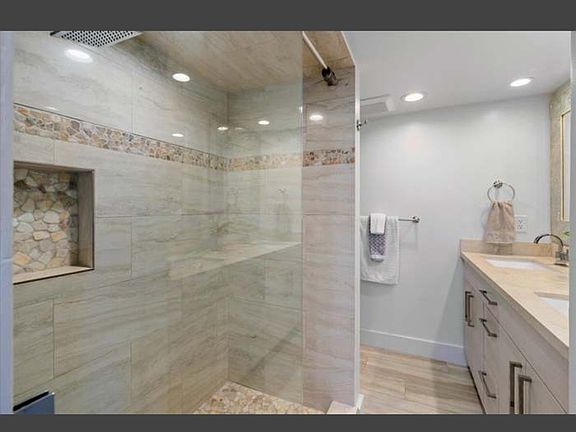 3rd image of 2124 Awihi Pl APT 315