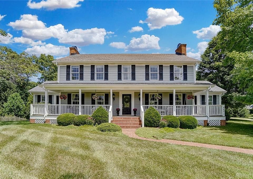 1st image of 442 Ashton Ct