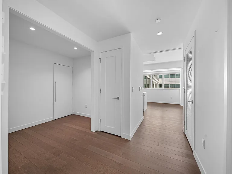 800 Avenue At Port Imperial #914 — Photo 3