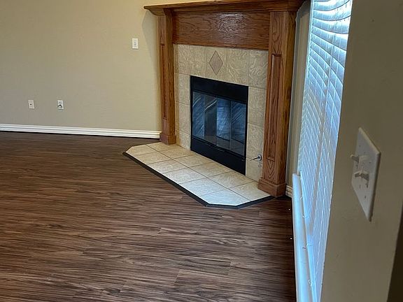 3rd image of 4009 Green Apple Dr