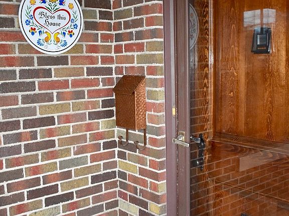 5th image of 2305 Wrocklage Ave