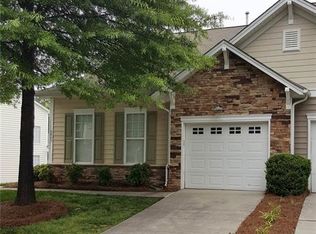 6005 Pale Moss Ln, Charlotte, NC 28269