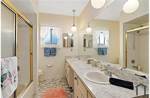 4221 Winbrook Ln Photo 1