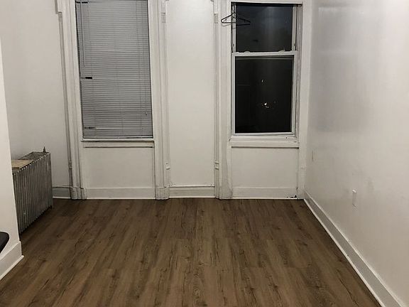 2nd image of 1097 Jefferson Ave #3