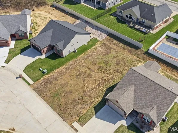 424 Firestone St, Freeburg, IL 62243