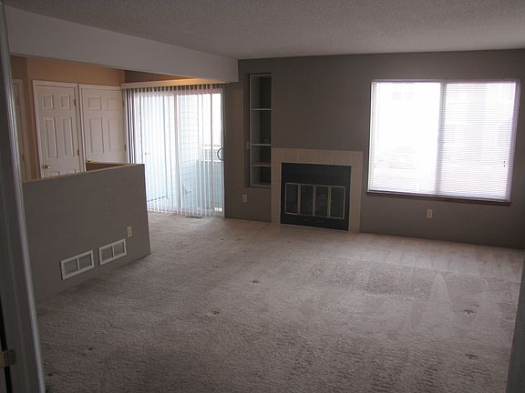 4th image of 8500 E Jefferson Ave APT 17I