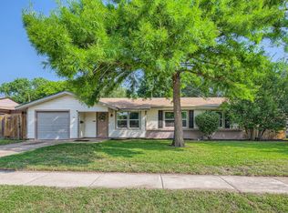 106 SW Moody St, Burleson, TX 76028