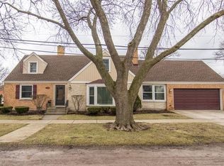 1700 Greendale Ave, Park Ridge, IL 60068