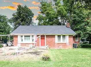 1223 Robinhood Rd, Greeneville, TN 37745