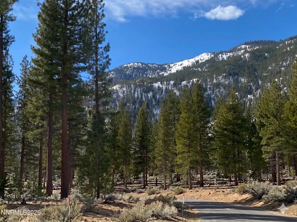 67 Boulders Bend Dr #75, Carson City, NV 89705
