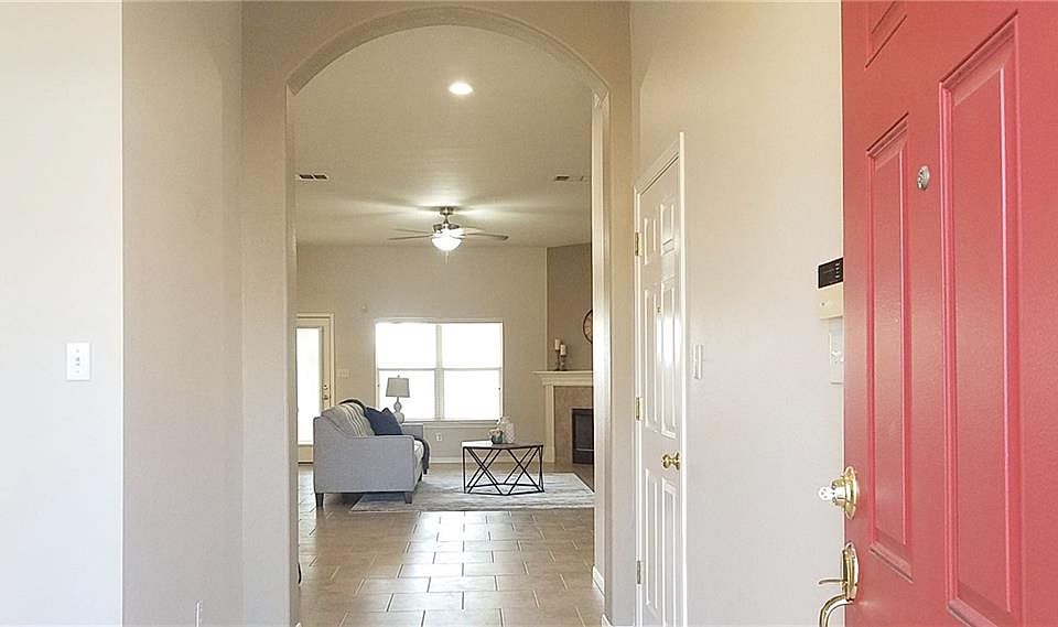 1st image of 3008 Hanstrom Ct