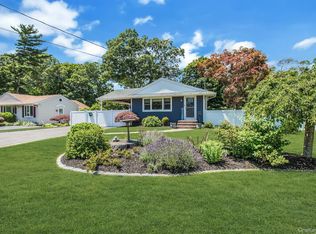 360 McConnell Avenue, Bayport, NY 11705