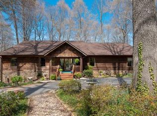 1080 Meadowbrook Ln, Newton, NC 28658