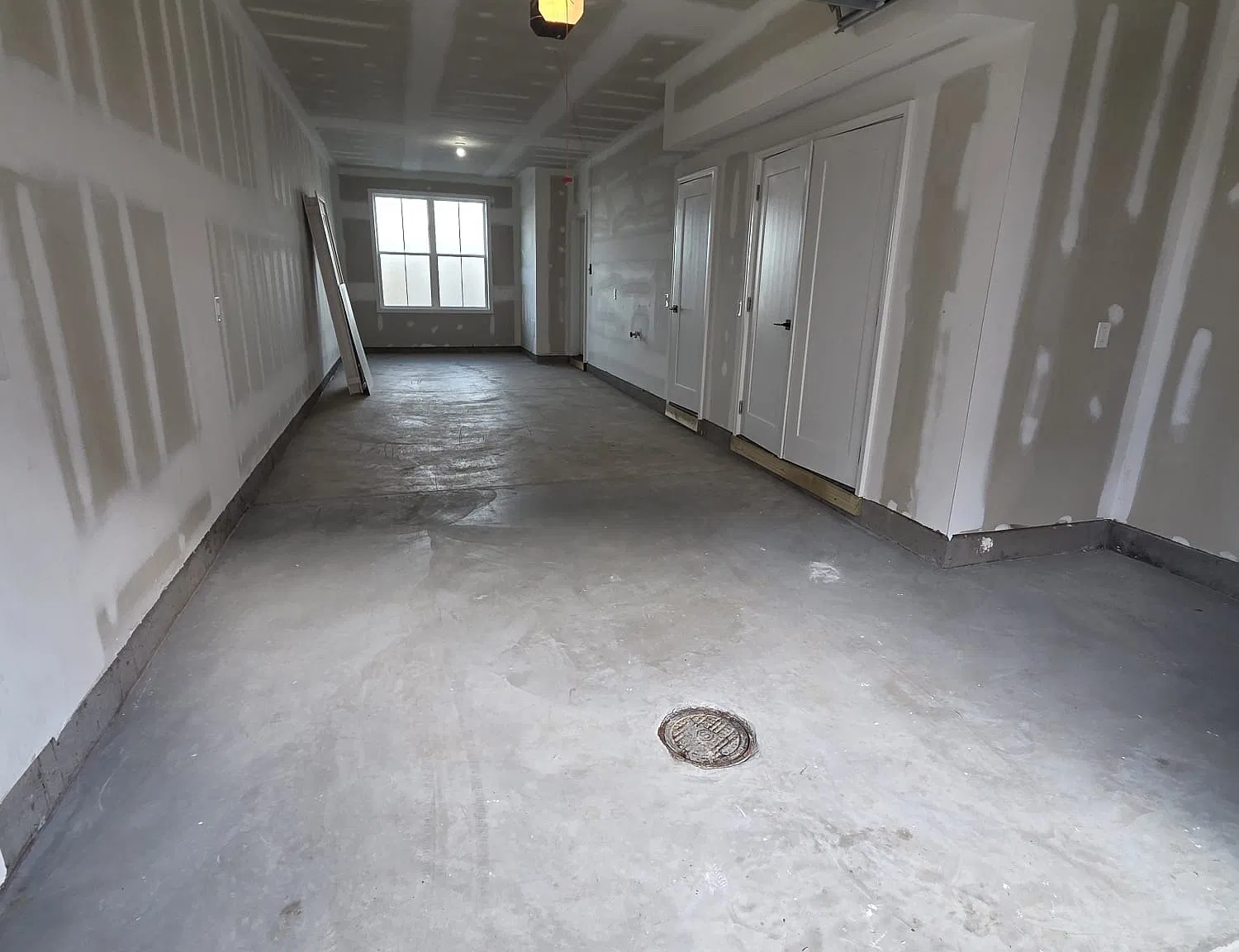 3 bed, 3.5 bath, 1776 sqft, $3,295 — Photo 4