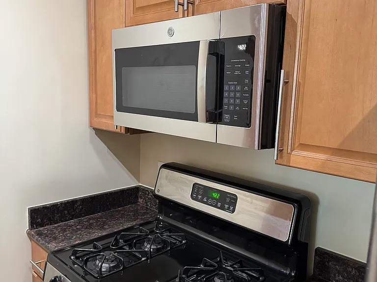 11760 Sunrise Valley Dr #712 — Photo 4