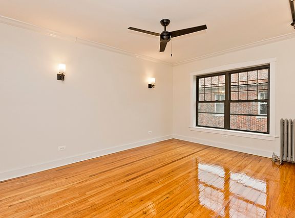 4th image of 853 W Agatite Ave APT 2N