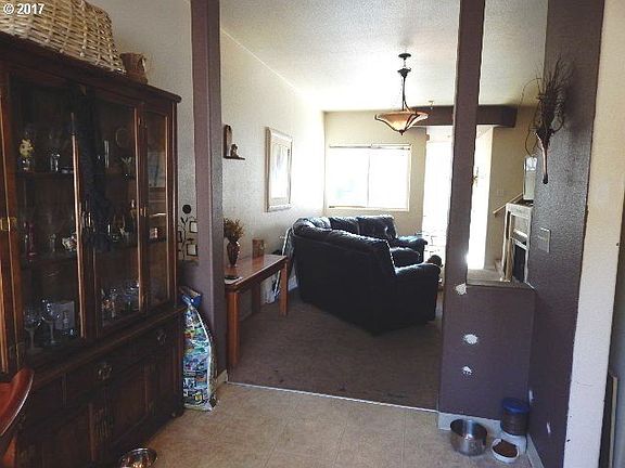 4th image of 5264 NE 121st Ave APT 313