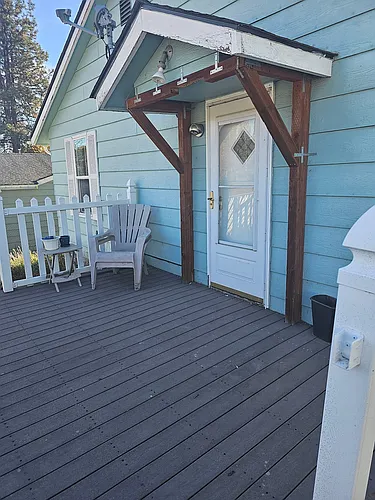 2811 Montelius St Photo 1