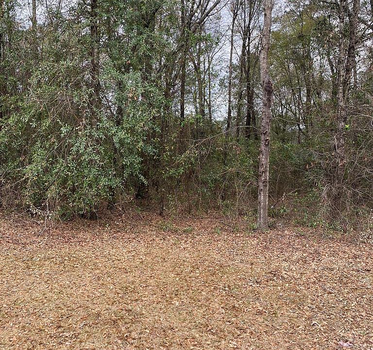 1st image of 743 Vista Dr