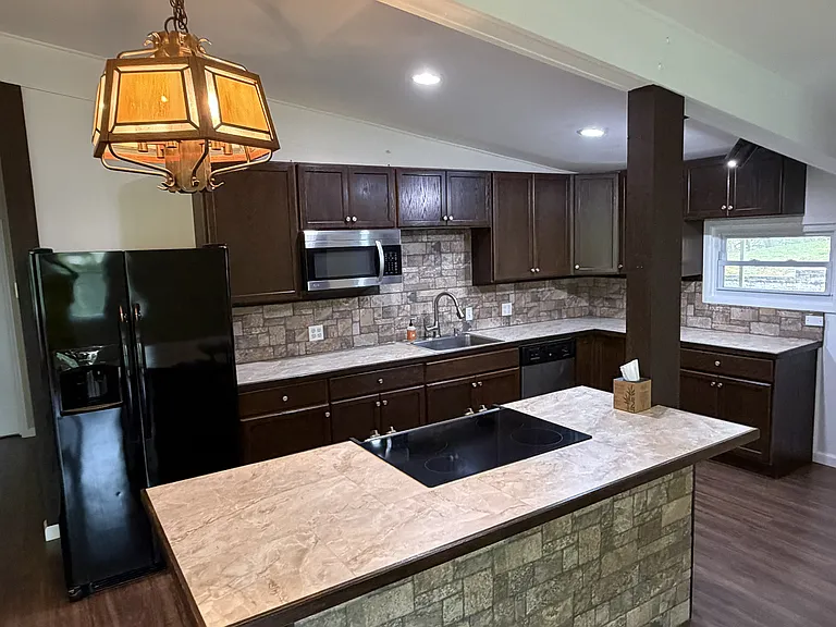 3965 Sinclair Shores Rd — Photo 2
