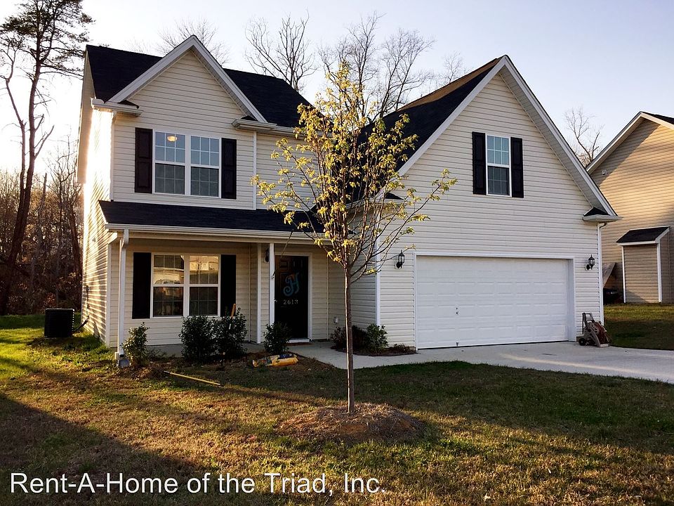 1st image of 2613 Nana Ln