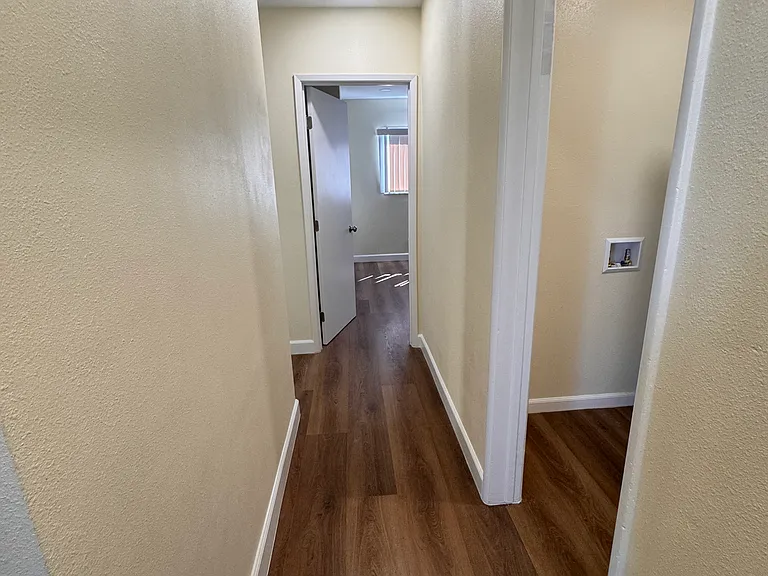 15419 Cimarron Ave — Photo 14