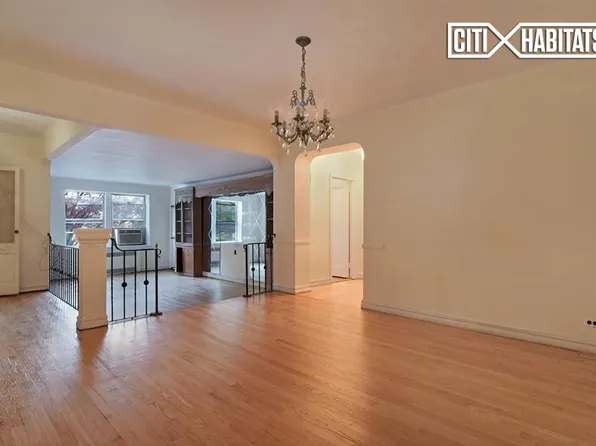 1615 Avenue I image 1 of 9