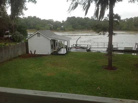 Dock House