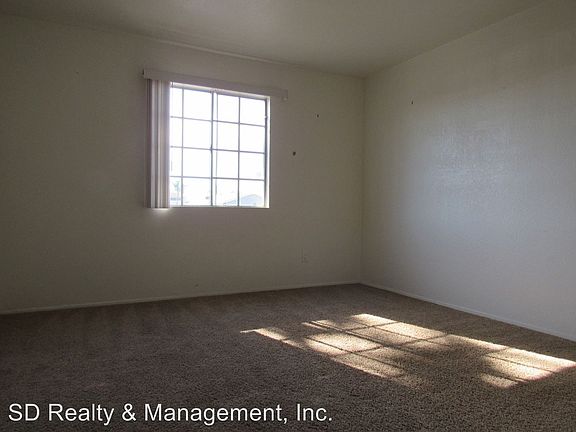 5th image of 4512 Oregon St APT 06