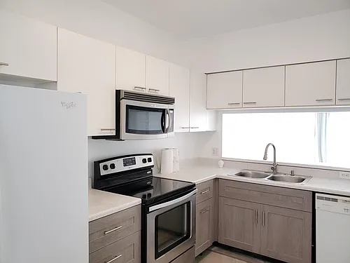 4963 SW 31st Ter #4963 Photo 1