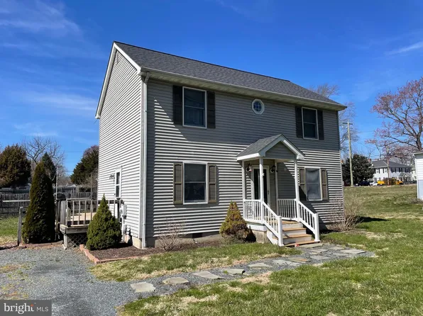 100 Queen Anne Circle Dr, Centreville, MD 21617