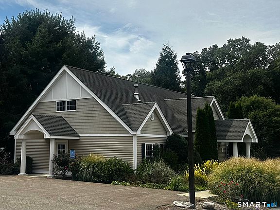 4th image of 24 Boulder Way