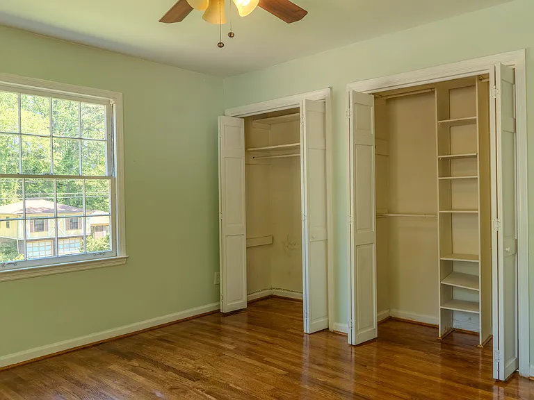 1616 Drayton Woods Dr — Photo 6