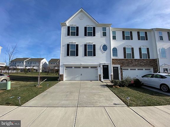 2nd image of 319 Tiger Lily Dr