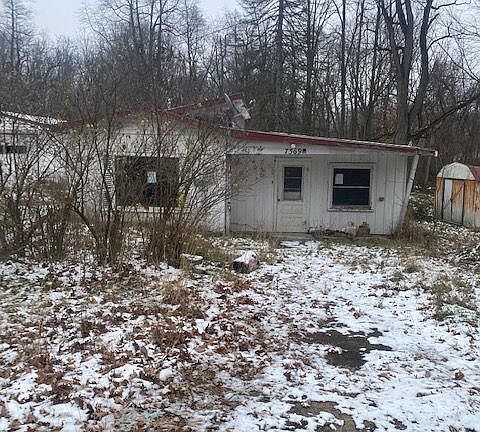 2nd image of 7367 Thornton Dr