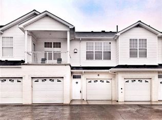 227 Adams Pointe Blvd UNIT 5, Mars, PA 16046