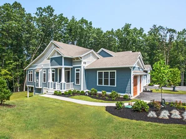 1 Puffin Lane #11, South Portland, ME 04106