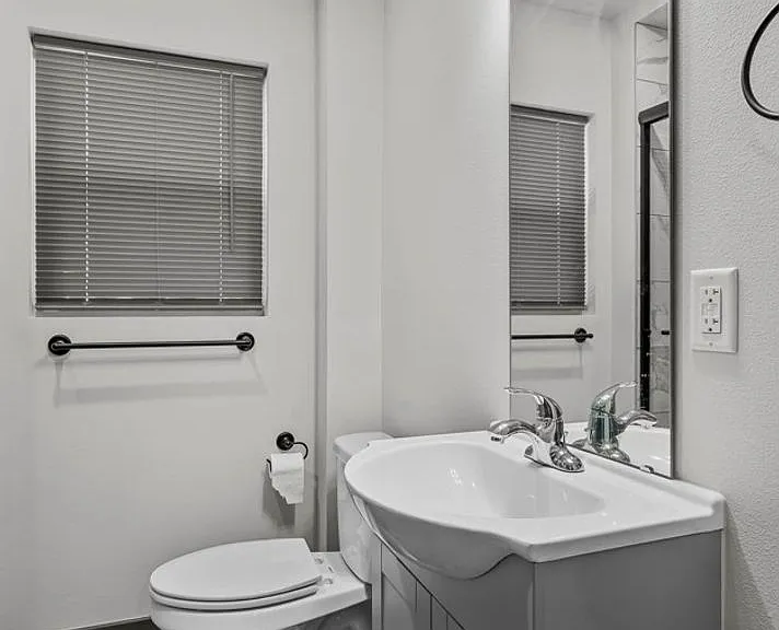 430 E. Bear Blvd — Photo 14