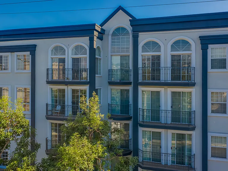 8888 RESIDENCES AT VILLAS ON 3RD — Photo 13