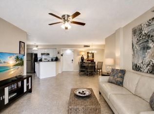 1000 Scotia Drive #204, Hypoluxo, FL 33462