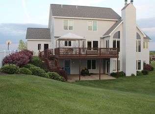 8808 Honeysuckle Cir, Cadillac, MI 49601