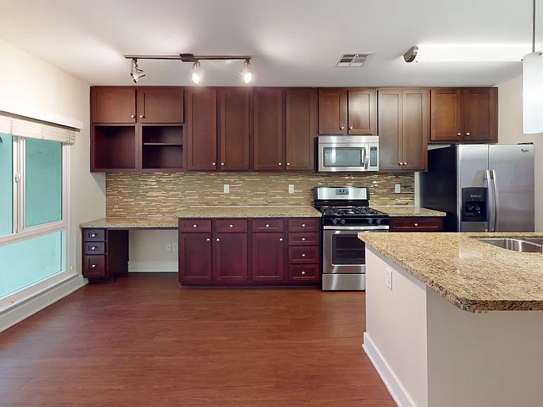 27 Seventy Five Mesa Verde — Photo 145