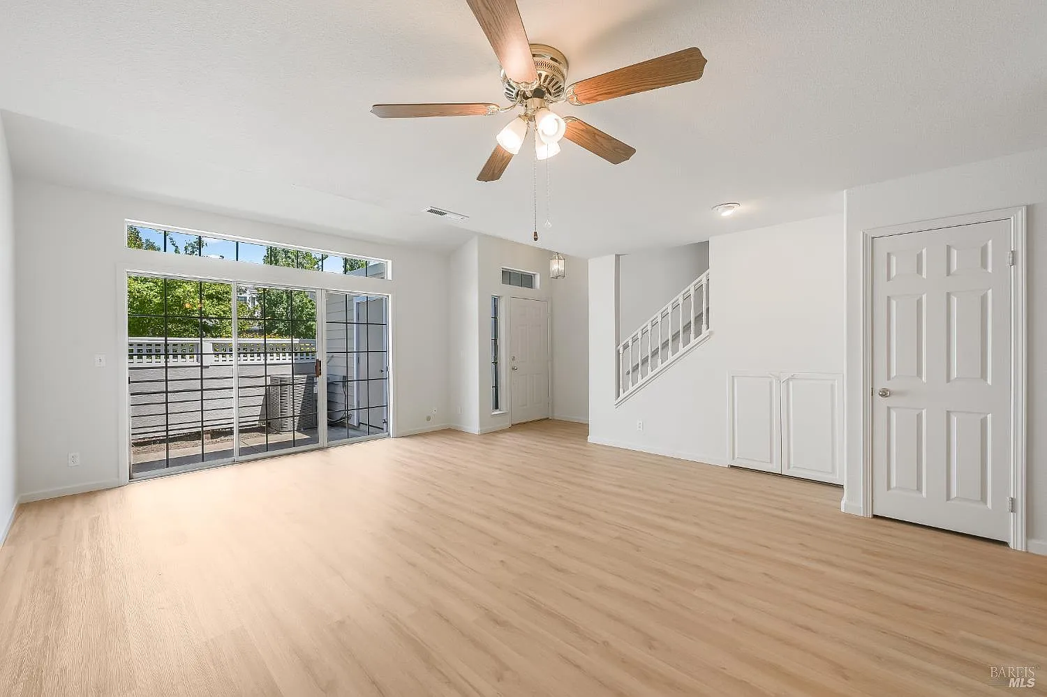 718 W Jasmine Circle - Photo 2