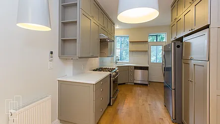 Rented by Garfield Realty 