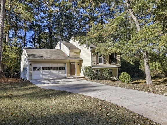 2nd image of 10145 Rillridge Ct