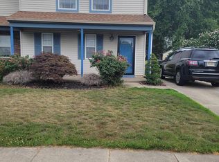 320 Stonehouse Ln, Mullica Hill, NJ 08062
