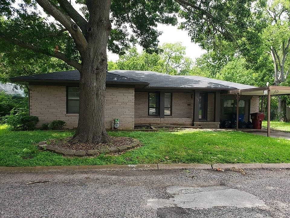 1st image of 207 Haughton St