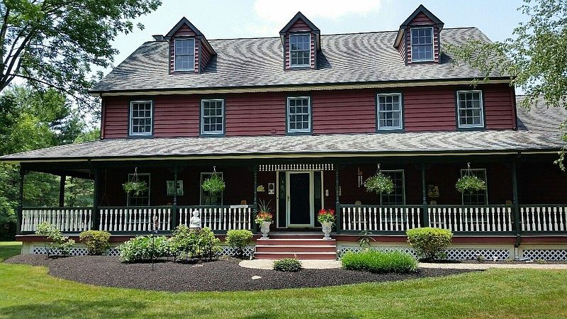 All 1" cedar plank construction with mahogany wood deck. Full attic & basement